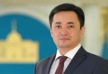ДАДЕБАЙ Айбек освобожден от должности Руководителя Администрации Президента Республики Казахстан в связи с переходом на другую работу